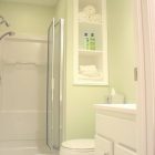 Green And Cream Bathroom Ideas