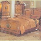 Custom Bedroom Furniture Sets