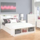 White Queen Platform Bedroom Set