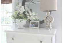 How To Accessorize A Bedroom Dresser