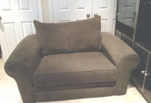 Large Living Room Chairs