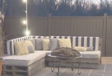 Diy Pallet Outdoor Furniture