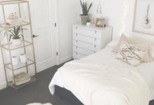 White Bedroom Decorating Ideas