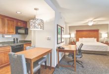 2 Bedroom Hotel Suites Omaha Ne