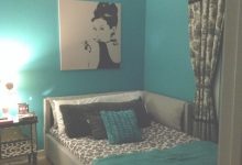 Teal Black And White Bedroom