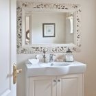 Decorating Bathroom Mirrors