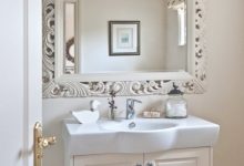 Decorating Bathroom Mirrors