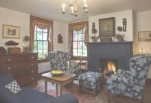 Early American Living Room Furniture