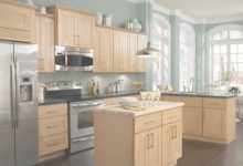 Kitchen Paint Colors With Light Wood Cabinets