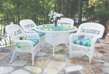 White Wicker Outdoor Furniture