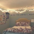 How To Hang Up Lights In Bedroom