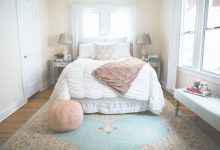 How To Pick A Rug For Bedroom