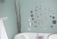 Decorating Bathrooms On A Budget