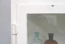 1950S Medicine Cabinet