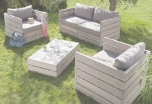 Wood Pallet Outdoor Furniture