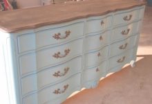 Refinishing Furniture With Chalk Paint
