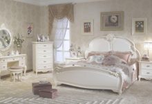 Antique Style Cream Bedroom Furniture