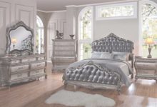 Silver Tufted Bedroom Set