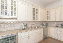 Glazed White Kitchen Cabinets