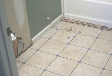 Ceramic Bathroom Floor Tiles