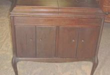 Victrola Record Player Cabinet Value