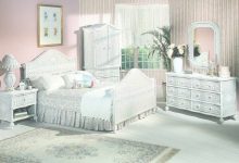 Decorating Ideas White Wicker Bedroom Furniture