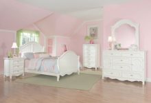 White Twin Bedroom Furniture Set