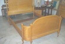 Antique Birdseye Maple Bedroom Set