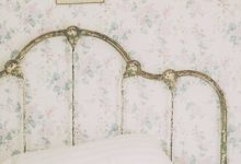 Vintage Bedroom Wallpaper