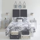 Black And White Bedroom Accessories