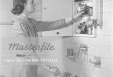 1940S Medicine Cabinet